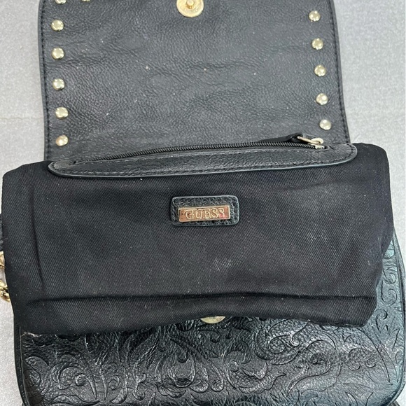 Guess Embossed Black Faux Leather Studded Crossbody Bag Jaguar - Picture 14 of 15
